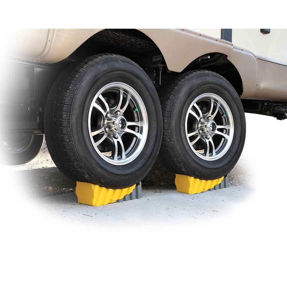 Camco Curved Leveler Wheel Chock 44423